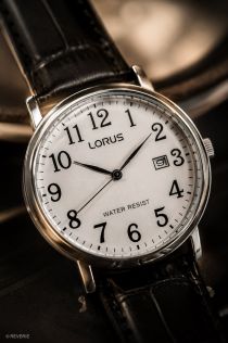 Lorus Mens Classic White Dial Black Leather 38mm