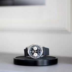MORELUND Watchmat in Aluminium/Black Leather MO2402