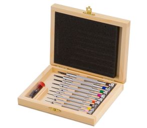 Beco 9 Screwdrivers in Wooden Box with Spare Blades 205940