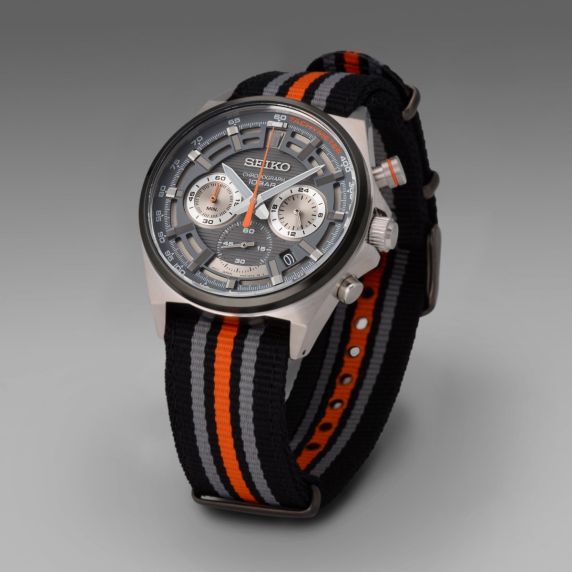 Seiko Chronograph Mens SSB403P1