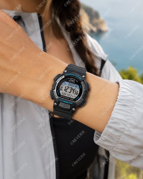 Casio STL-S300H-1AEF - Frækt design og praktiske funktioner